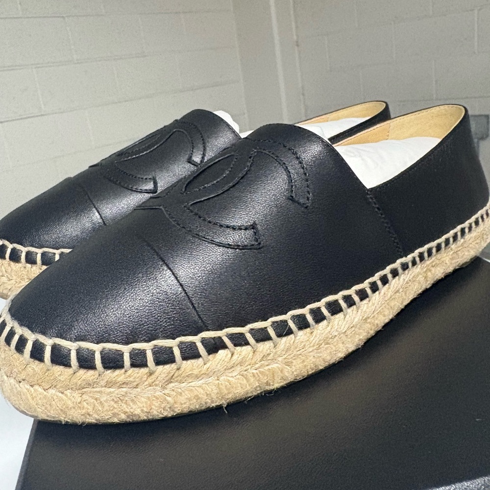 chanel black lambskin espadrilles